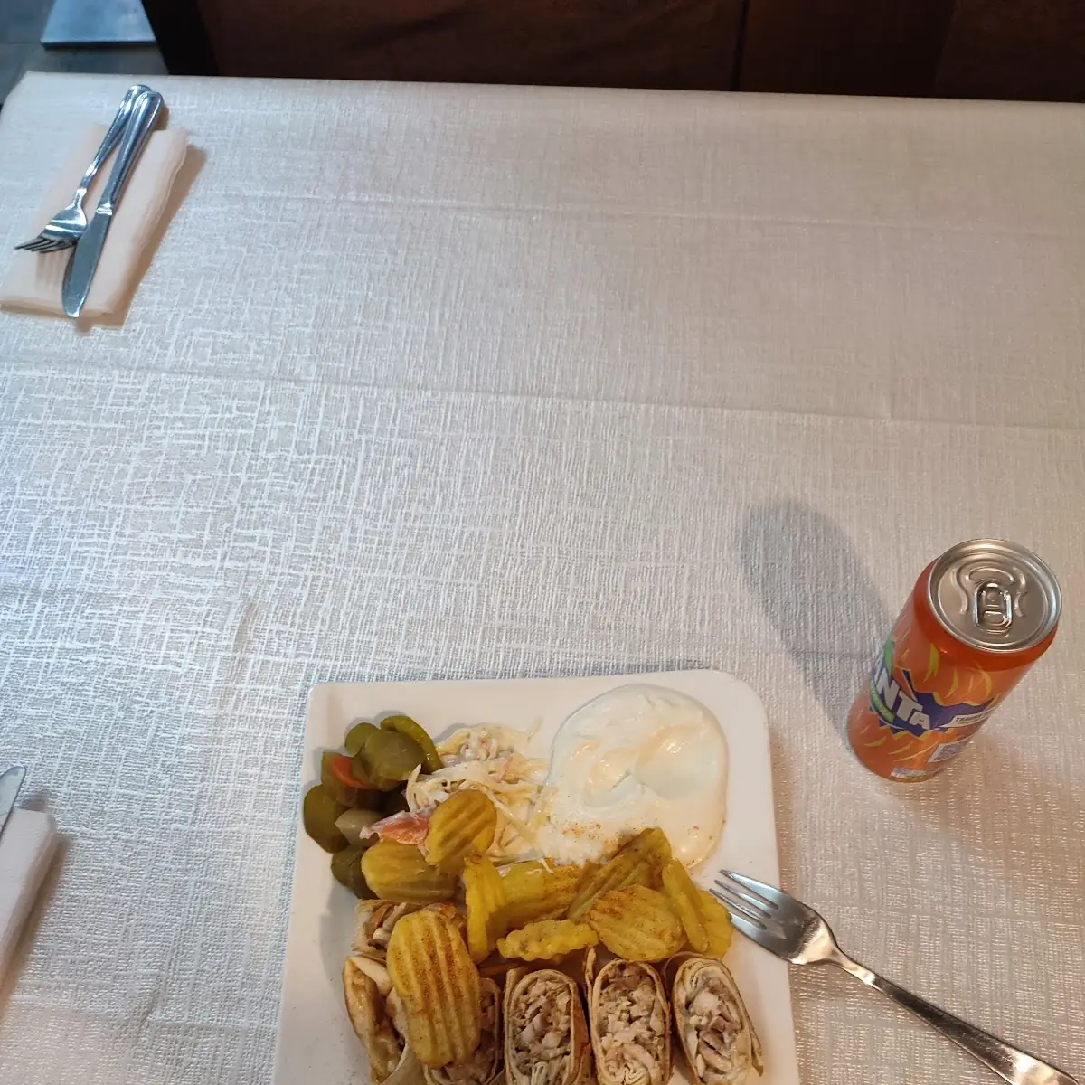 الذ صحن شاورما عربي